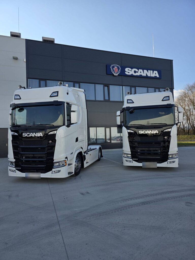 Dva ťahače Scania 500 S